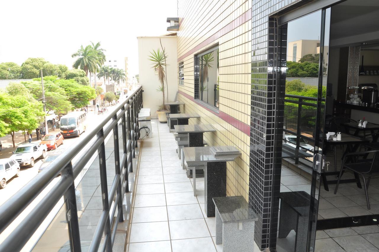Hotel Paulista Unai Exterior photo